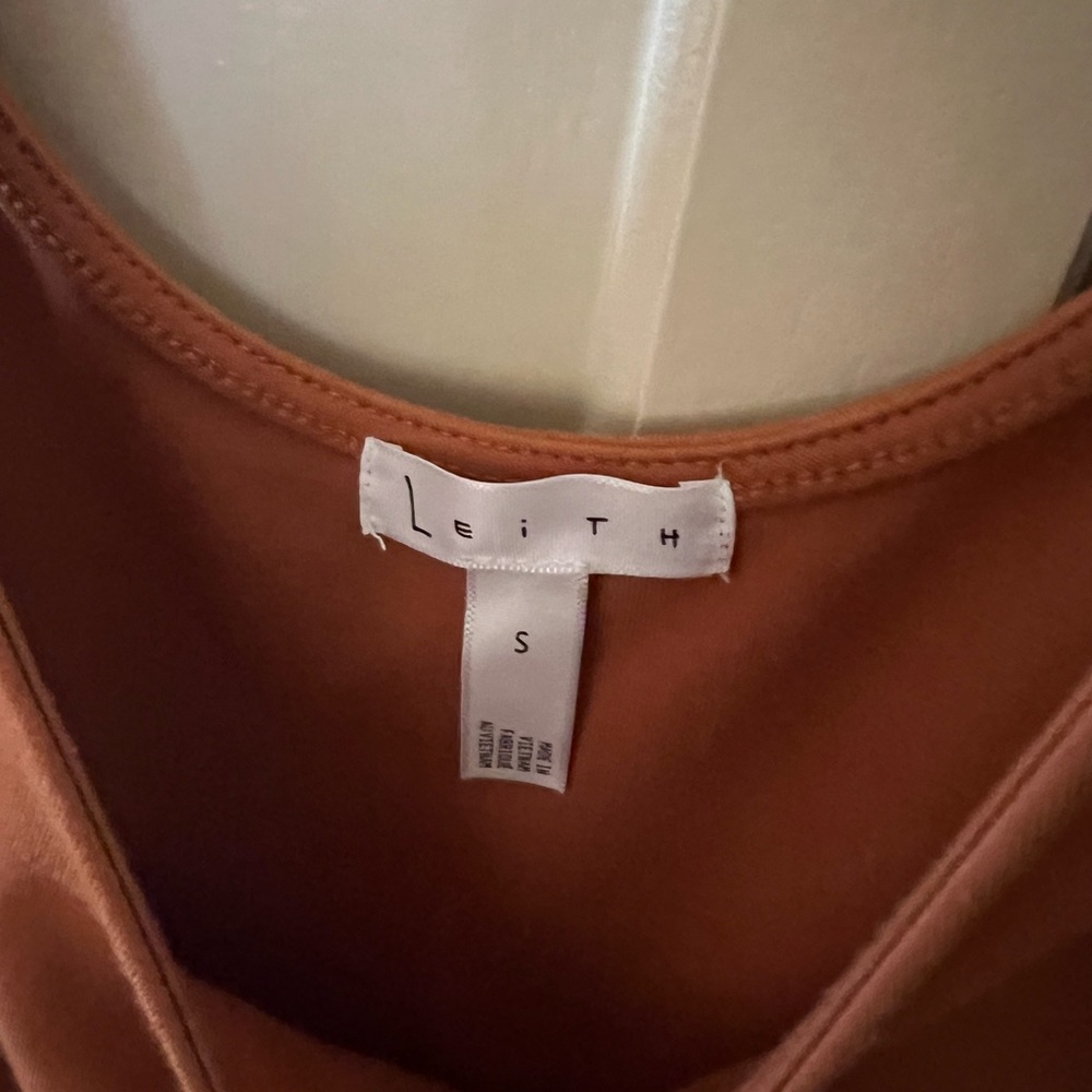 NWOT Leith bodycon dress in acorn - Picture 3 of 4